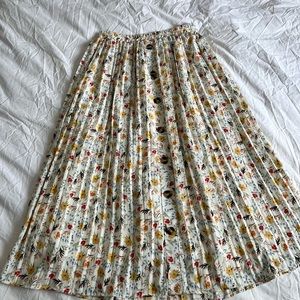 Pleated Floral Maxi Skirt